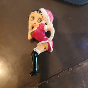 Vintage Kurt S. Adler Betty Boop Resin Christmas Ornament Santa Hat.